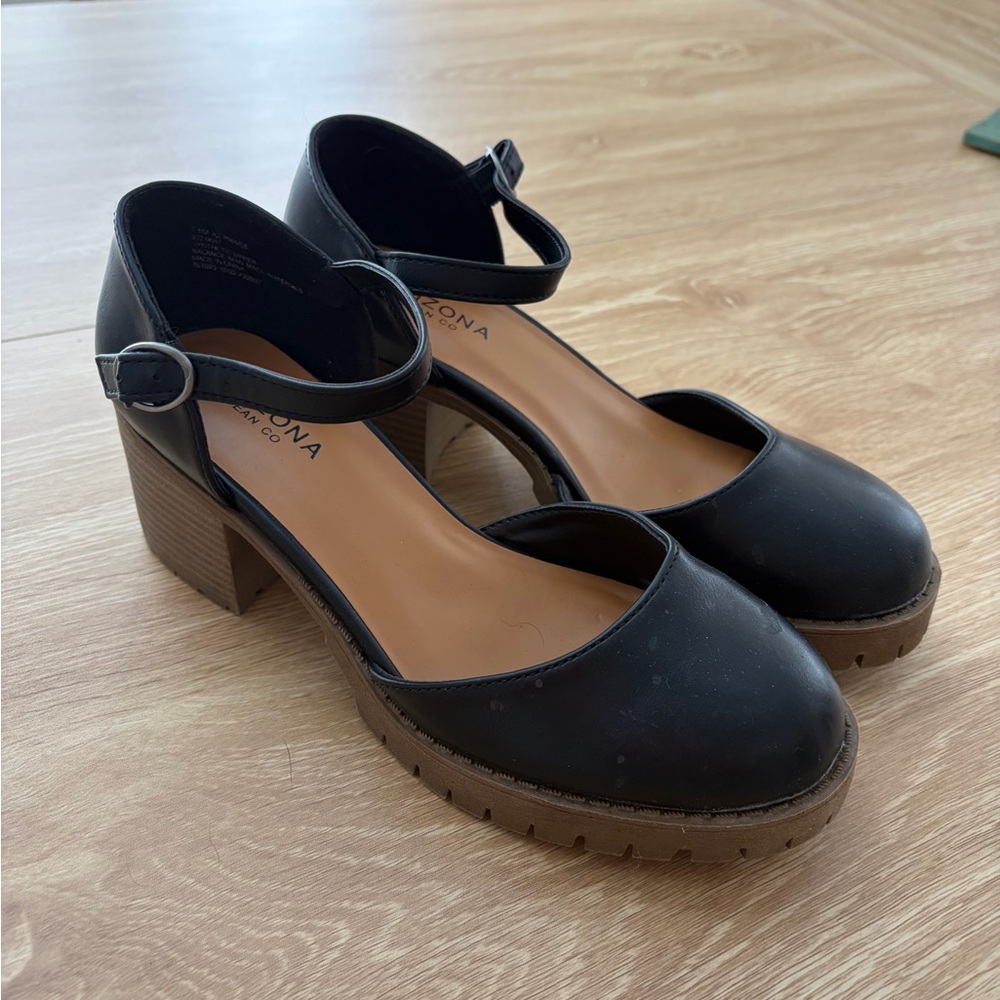 Arizona Jean Company Black Ankle-Strap Block Heels